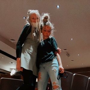 Meet your Posher, Jenna